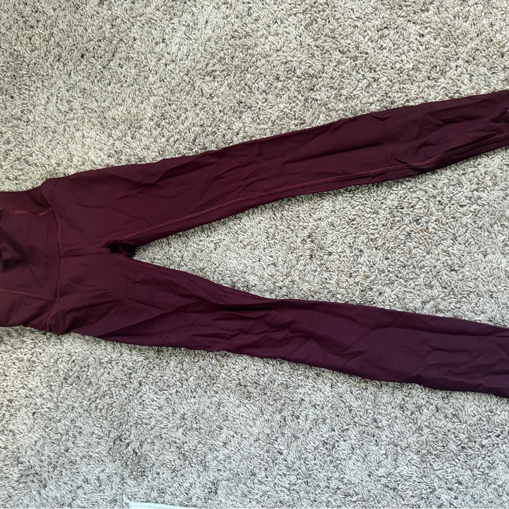 Maroon lululemon leggings
